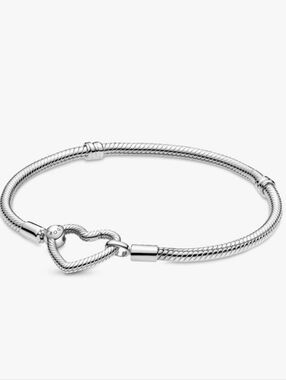 Authentic Pandora Moments Heart Closure Snake Chain Bracelet